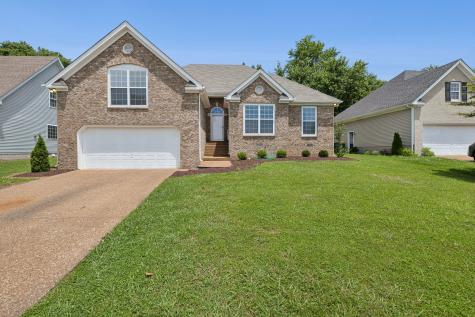 1151 Summerville Circle Thompsons Station TN 37179