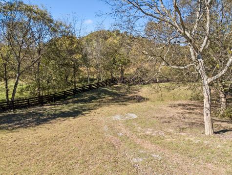 2846 Fuller Hollow Road Cornersville TN 37047