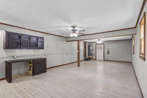 1809 Herschal Lyles Road Westmoreland TN 37186