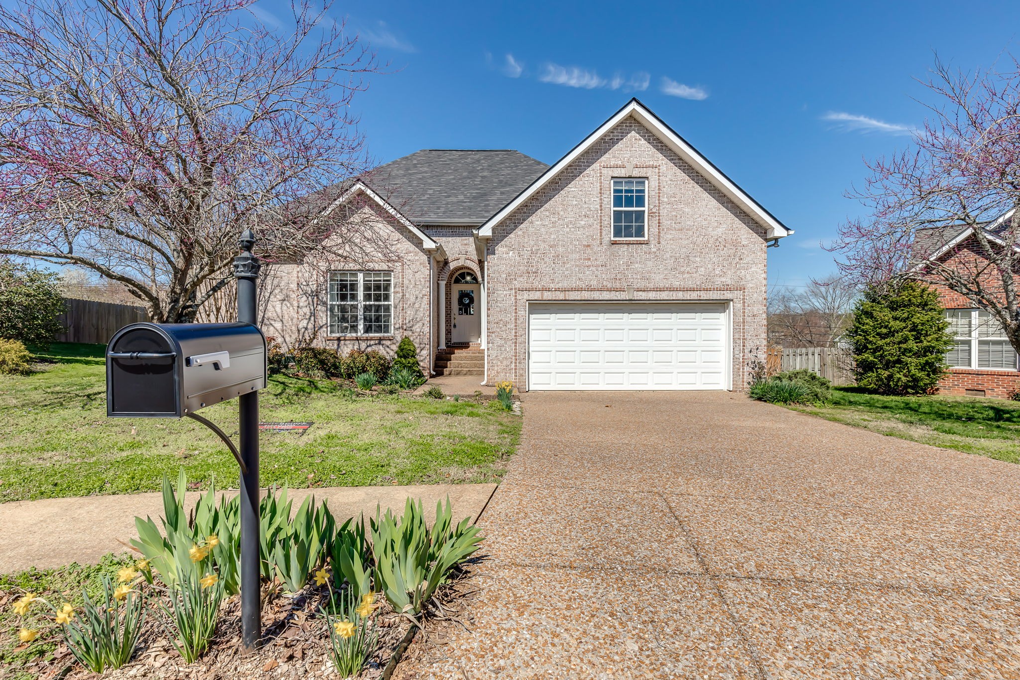 2304 Lismore Court Thompsons Station TN 37179