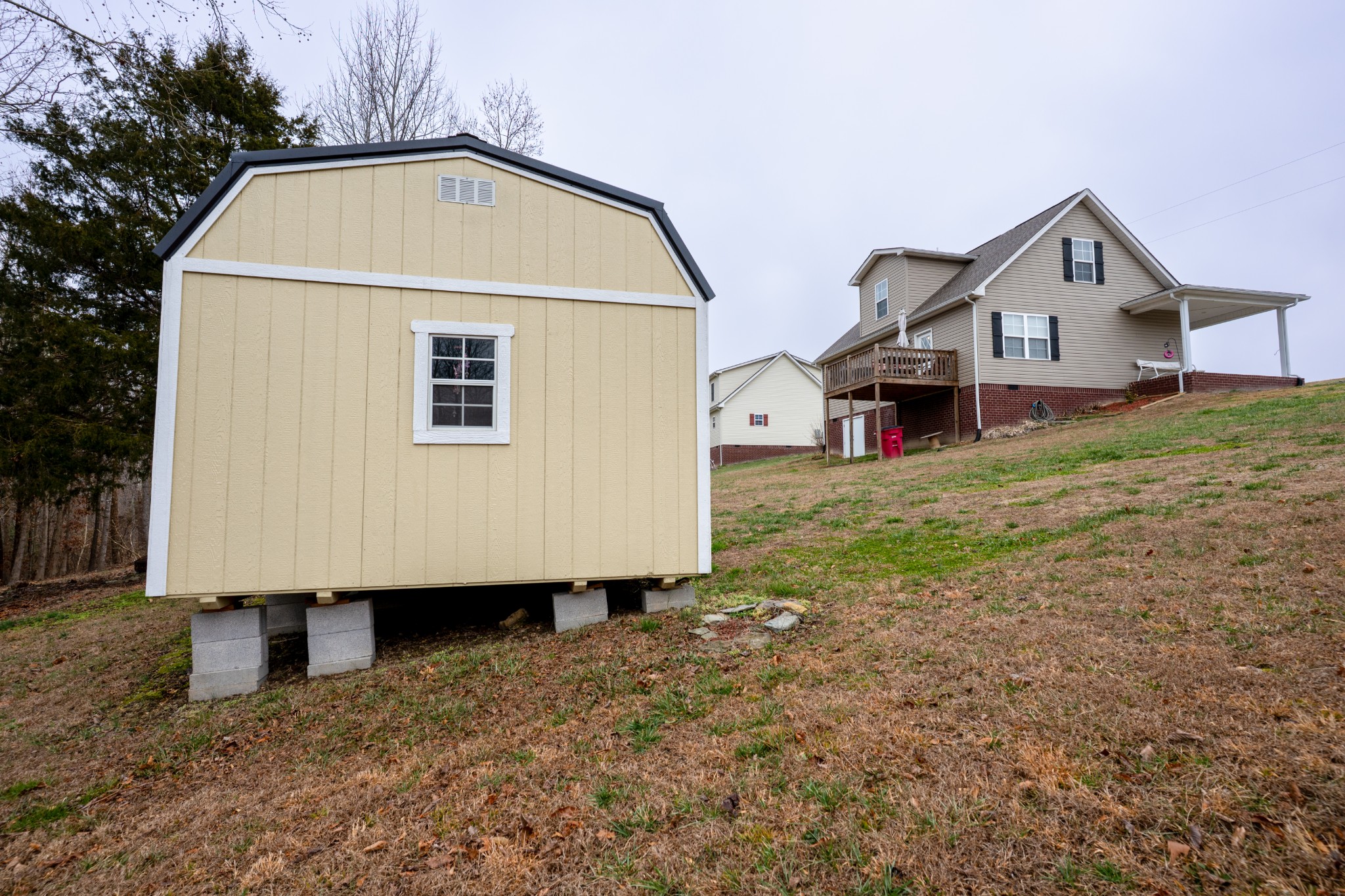 828 Kirbytown Road Lafayette TN 37083