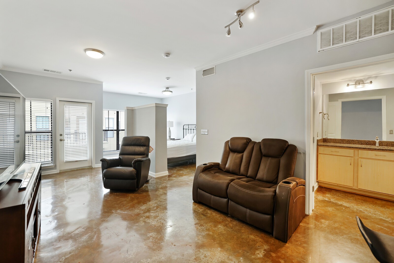 1803 Broadway Nashville TN 37203