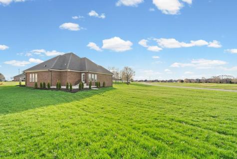 125 Pemberton Place Hopkinsville KY 42240