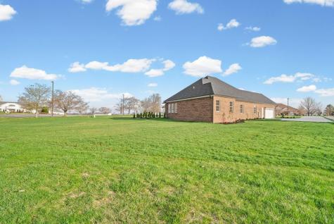 125 Pemberton Place Hopkinsville KY 42240