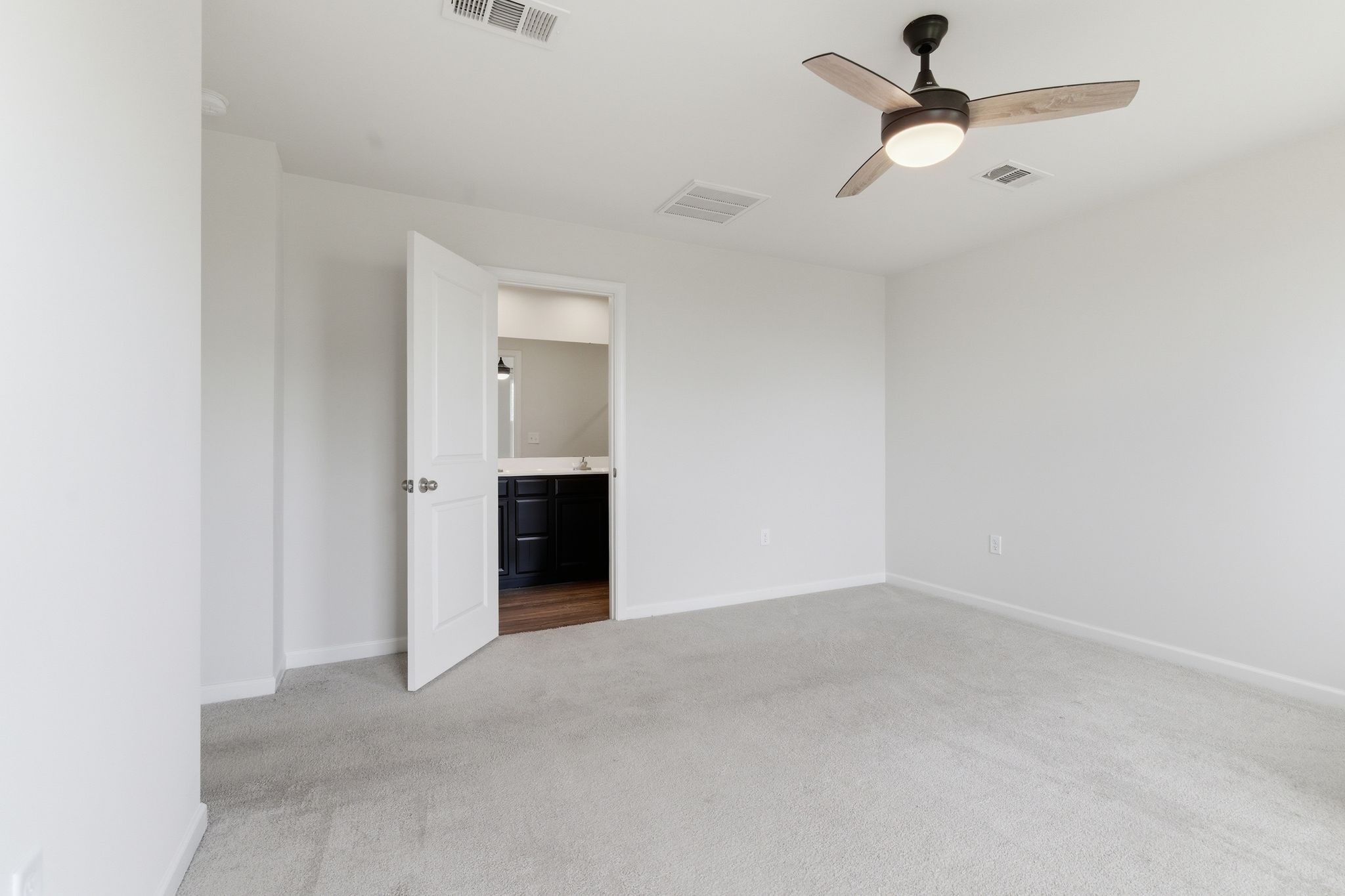 5508 Compass Way Christiana TN 37037