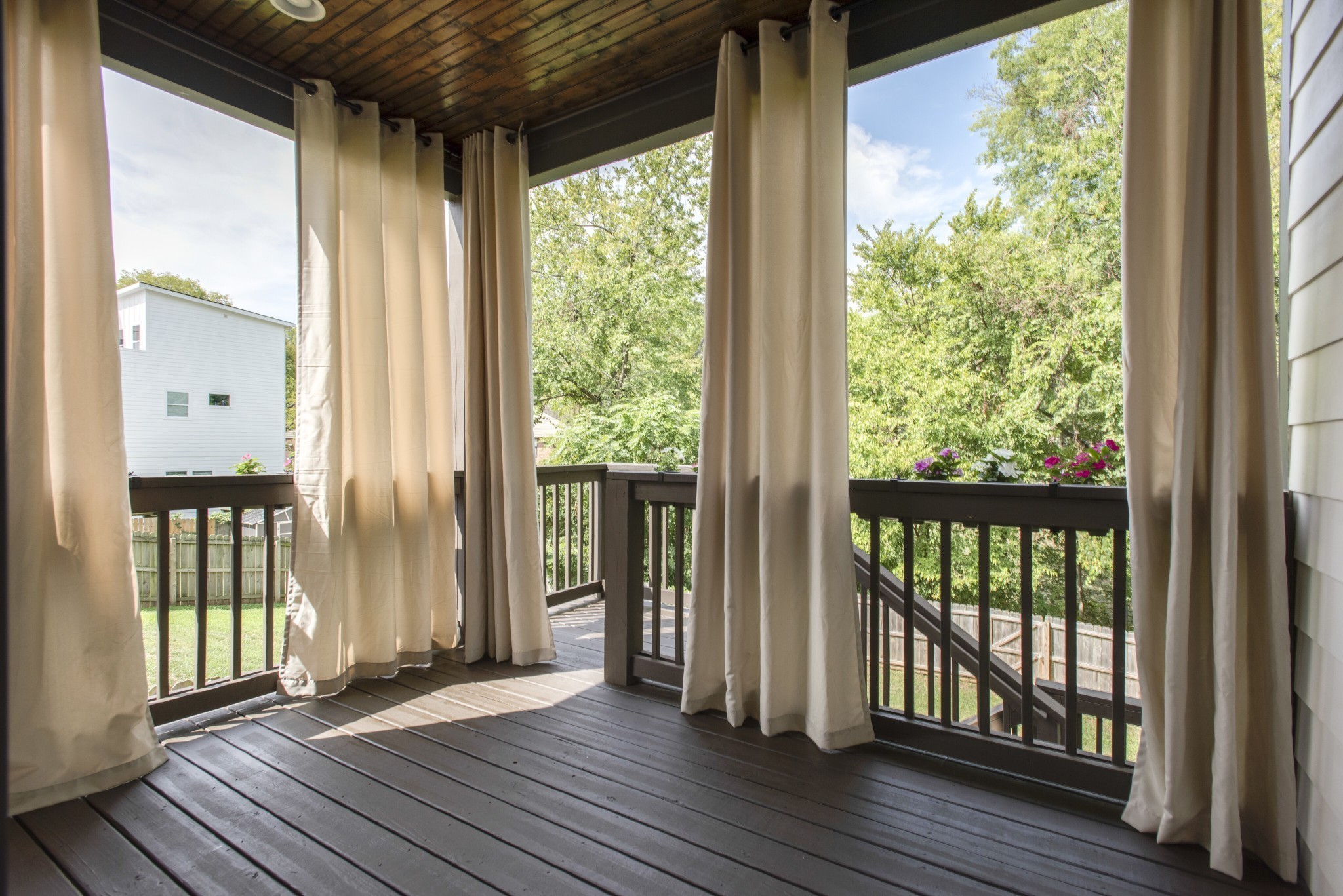 2221 24th Ave, N Nashville TN 37208