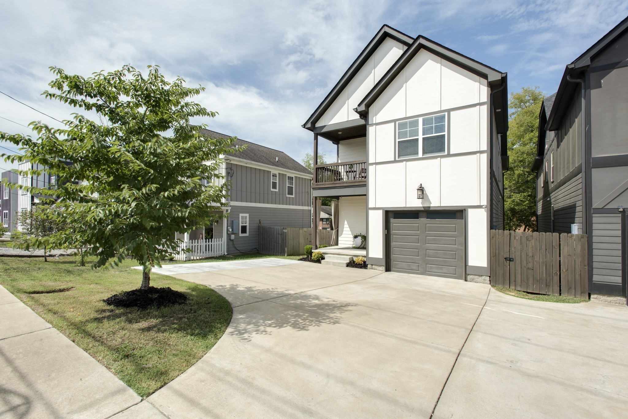 2221 24th Ave, N Nashville TN 37208