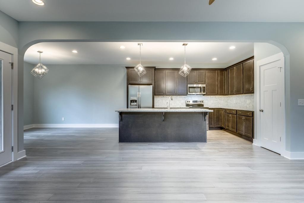2221 24th Ave, N Nashville TN 37208