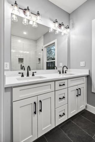 2045 Coconut Ridge Road Smithville TN 37166