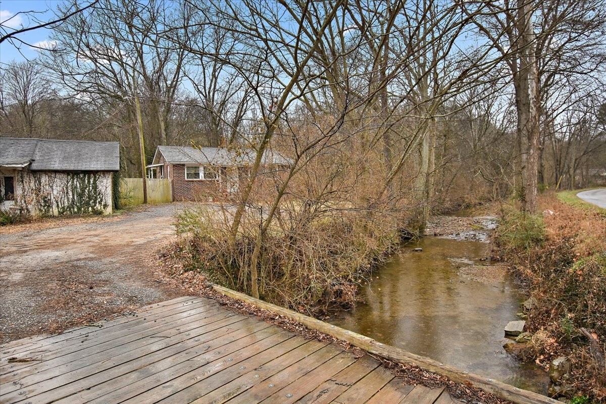 1081 Slaters Creek Road Goodlettsville TN 37072