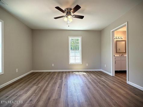 246 Ralph Spivey Lane Gainesboro TN 38562