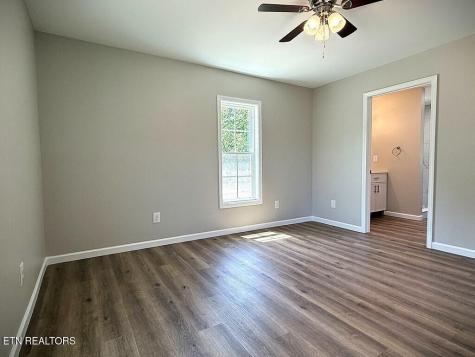 246 Ralph Spivey Lane Gainesboro TN 38562