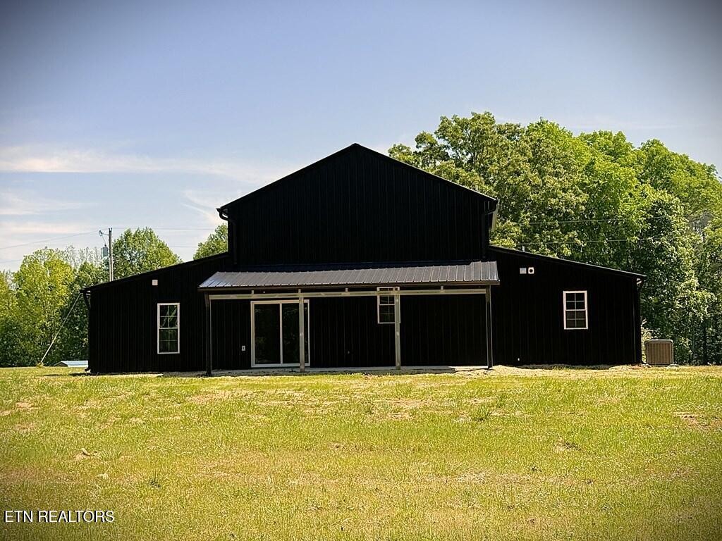 246 Ralph Spivey Lane Gainesboro TN 38562