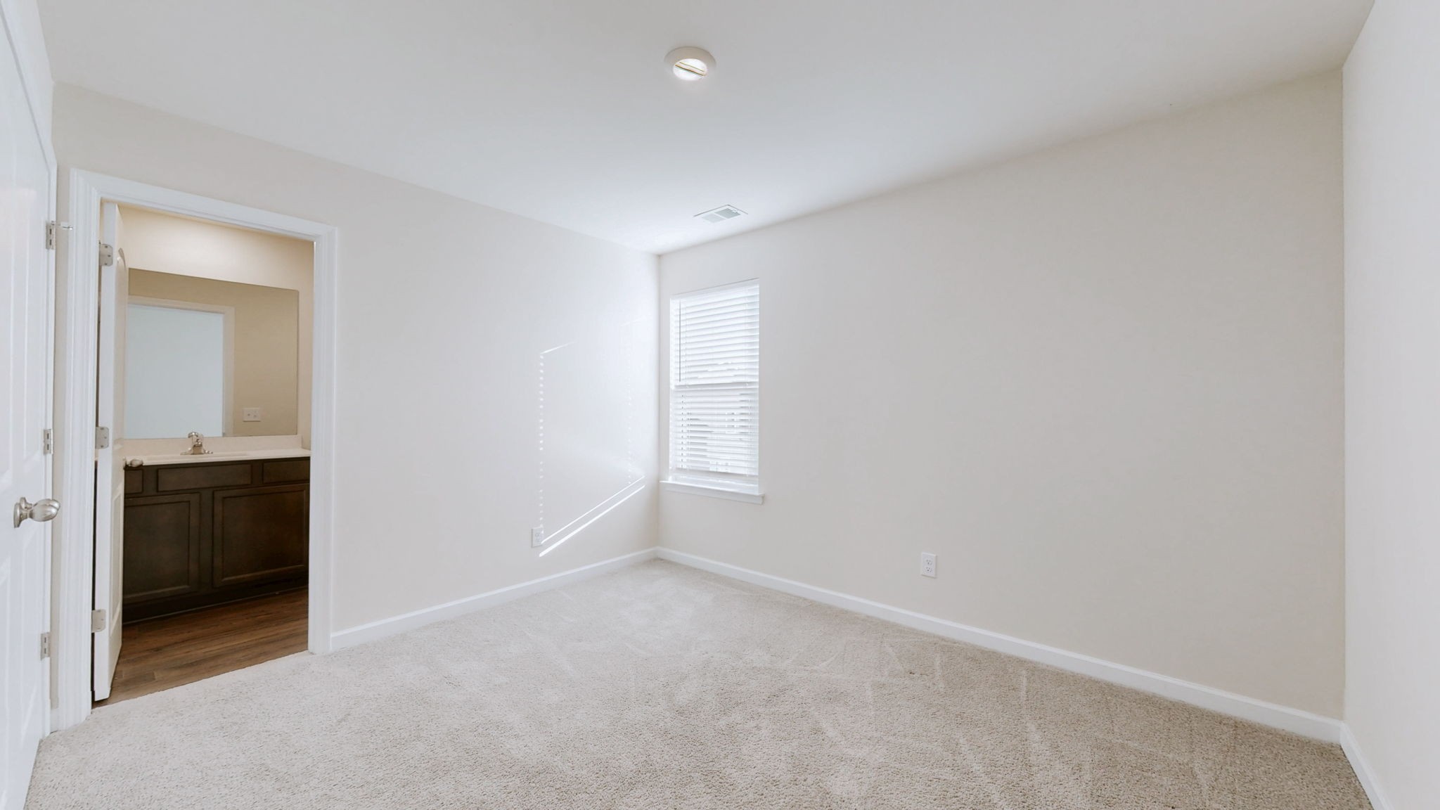 4056 Cody Drive La Vergne TN 37086