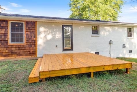 100 Short Street Dickson TN 37055