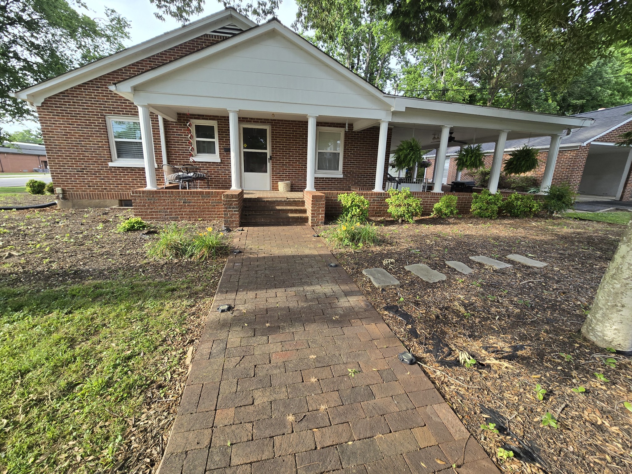 130 Lafayette Avenue Lawrenceburg TN 38464