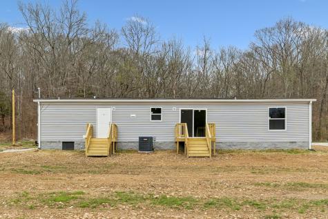 7263 Taylor Creek Loop Nunnelly TN 37137