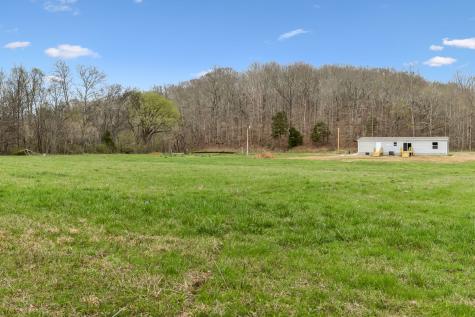 7263 Taylor Creek Loop Nunnelly TN 37137