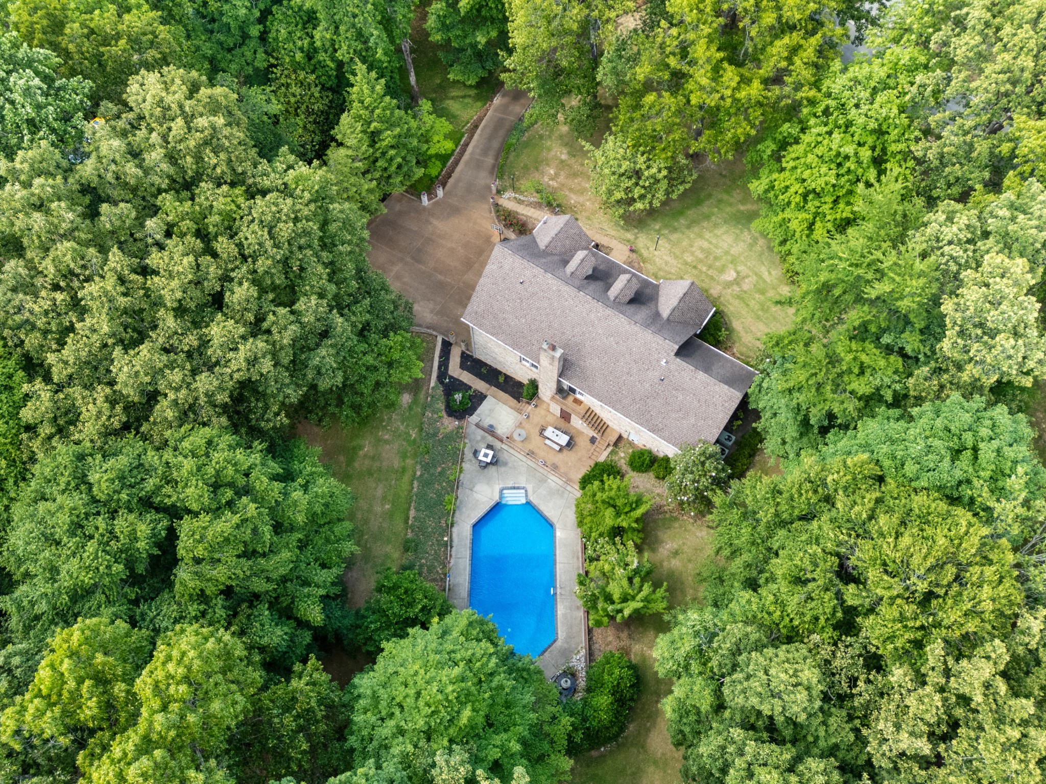 228 Druid Hills Drive Dickson TN 37055
