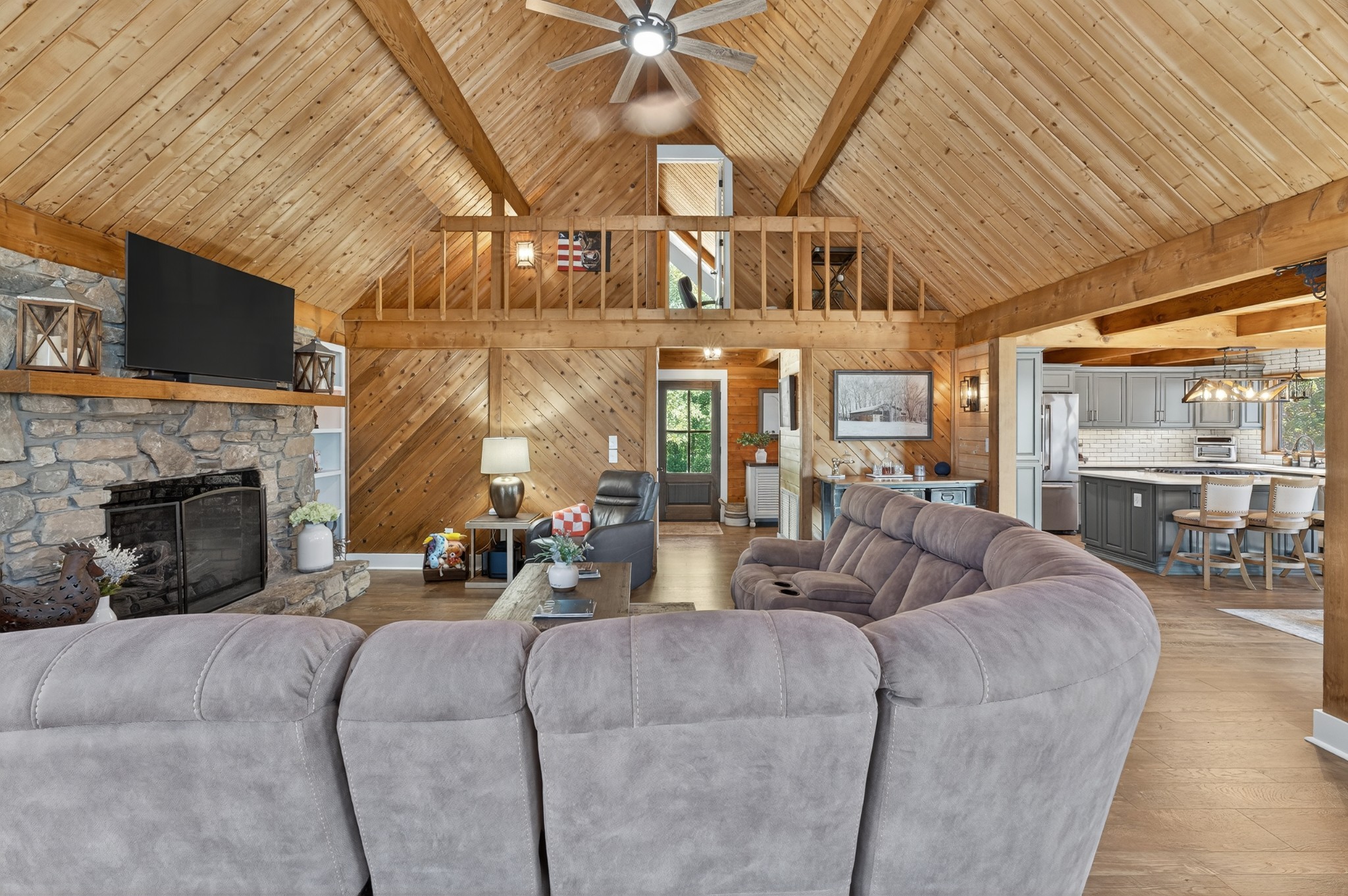 2202 Darks Mill Road Columbia TN 38401