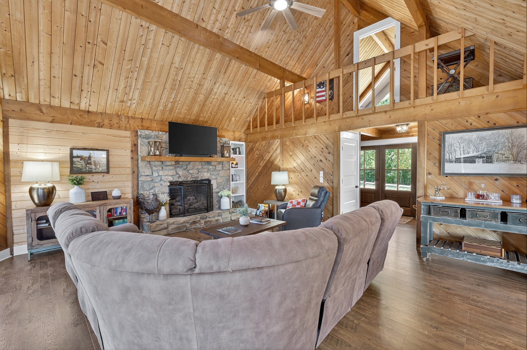 2202 Darks Mill Road Columbia TN 38401