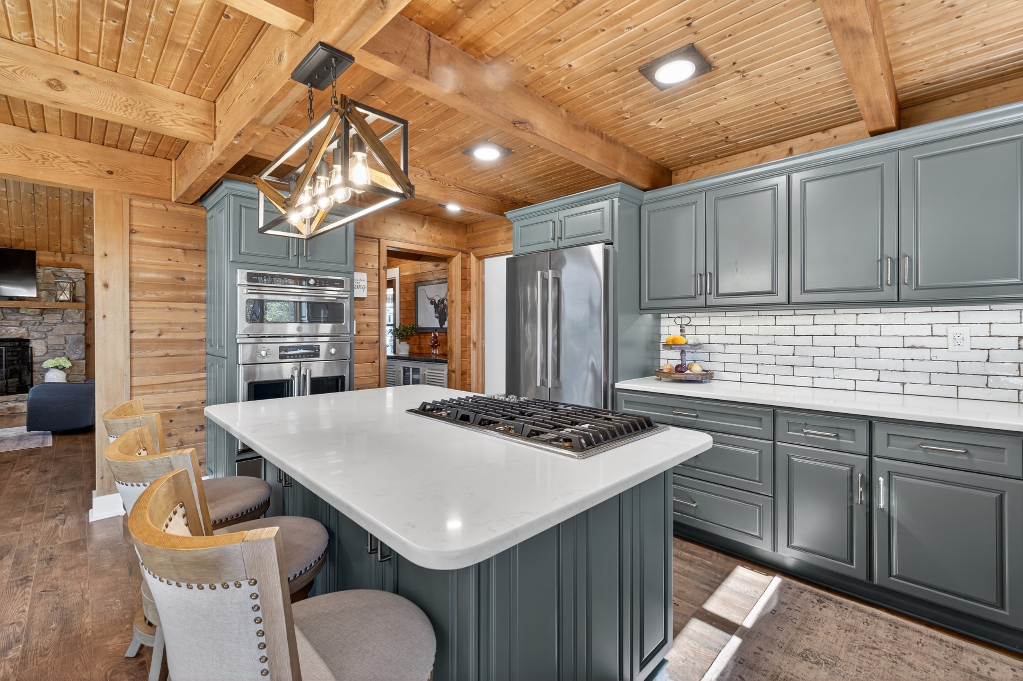 2202 Darks Mill Road Columbia TN 38401