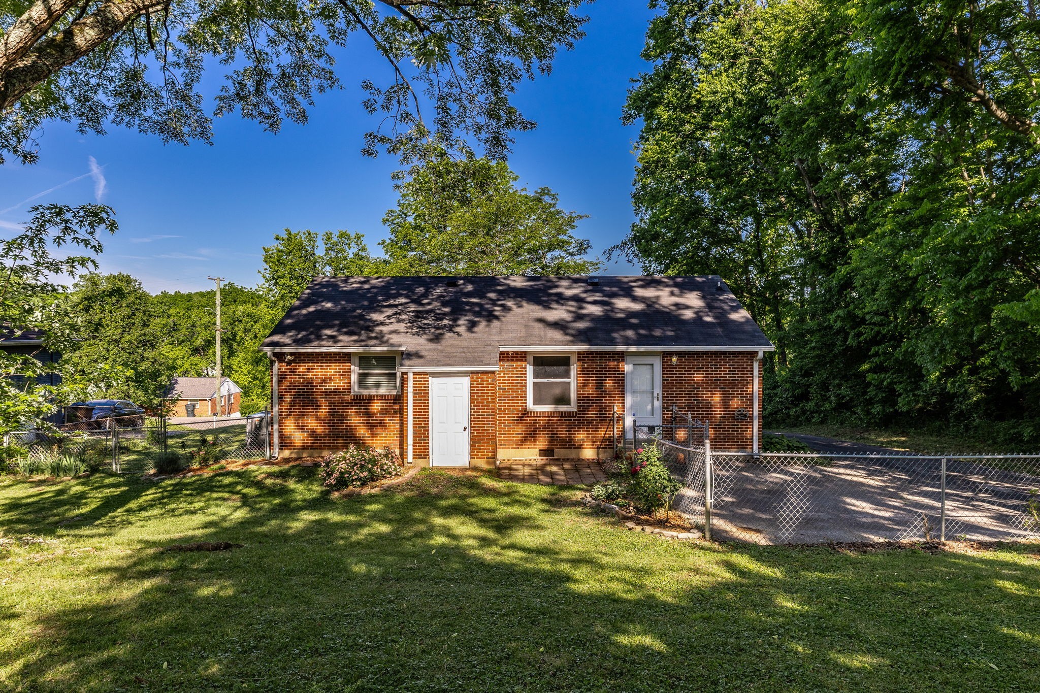 3908 Creekside Drive Nashville TN 37211