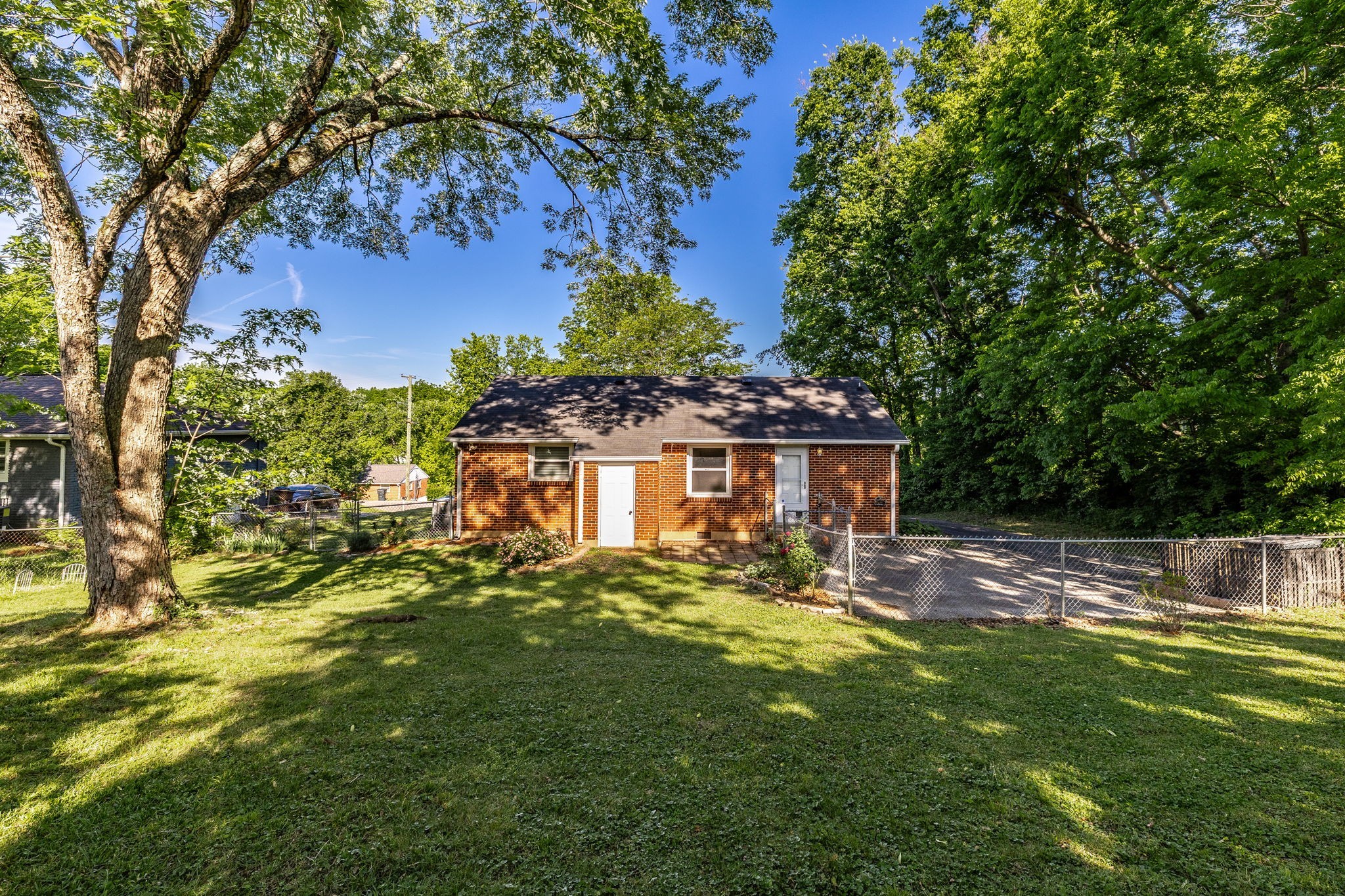 3908 Creekside Drive Nashville TN 37211