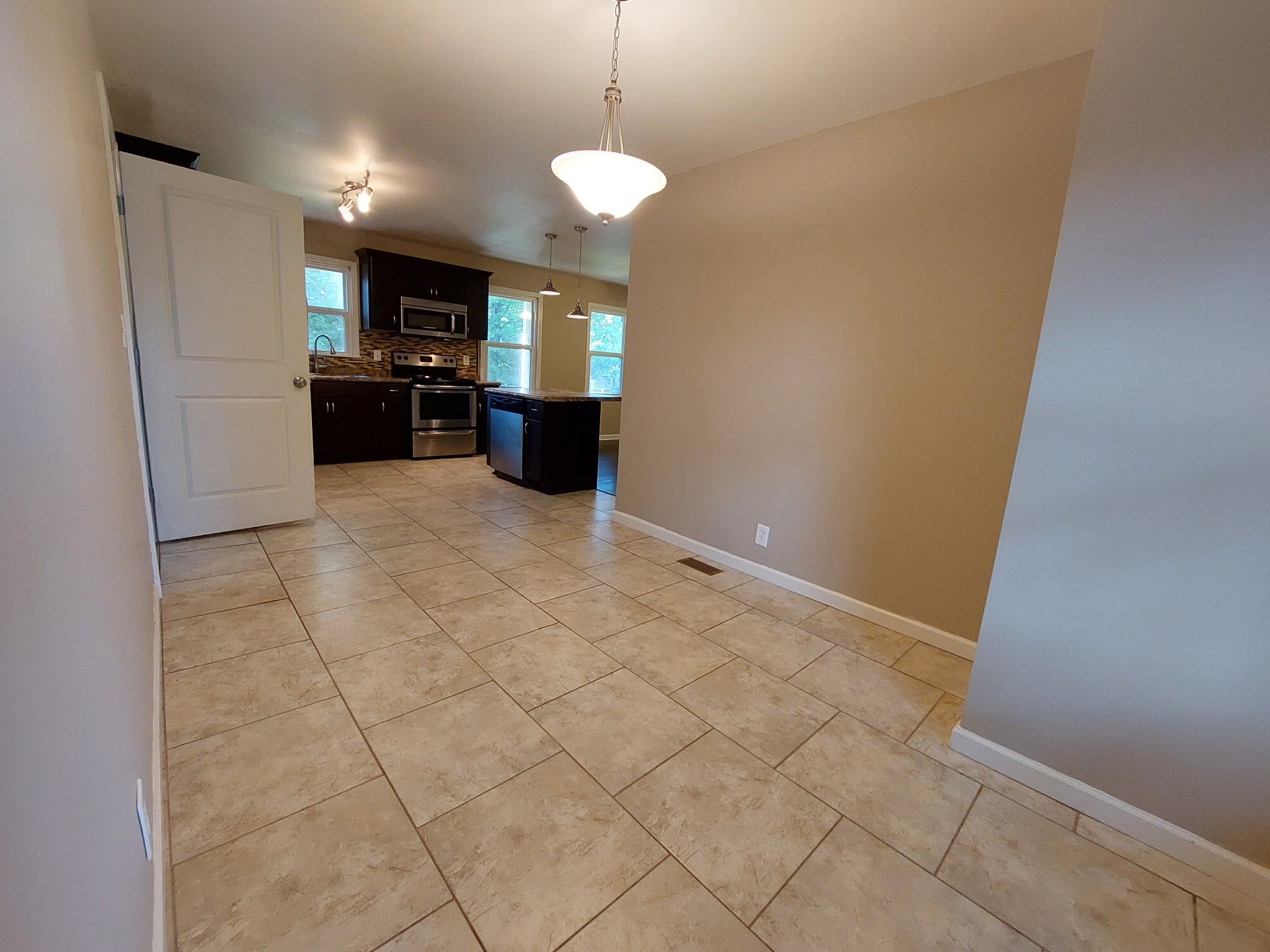 209 Chapman Lane Columbia TN 38401