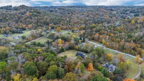 6116 Lickton Pike Goodlettsville TN 37072