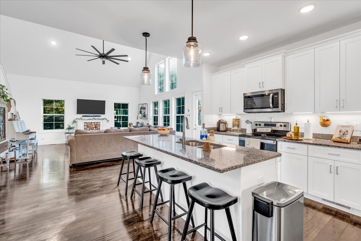 170 Briarwood Lane Smithville TN 37166