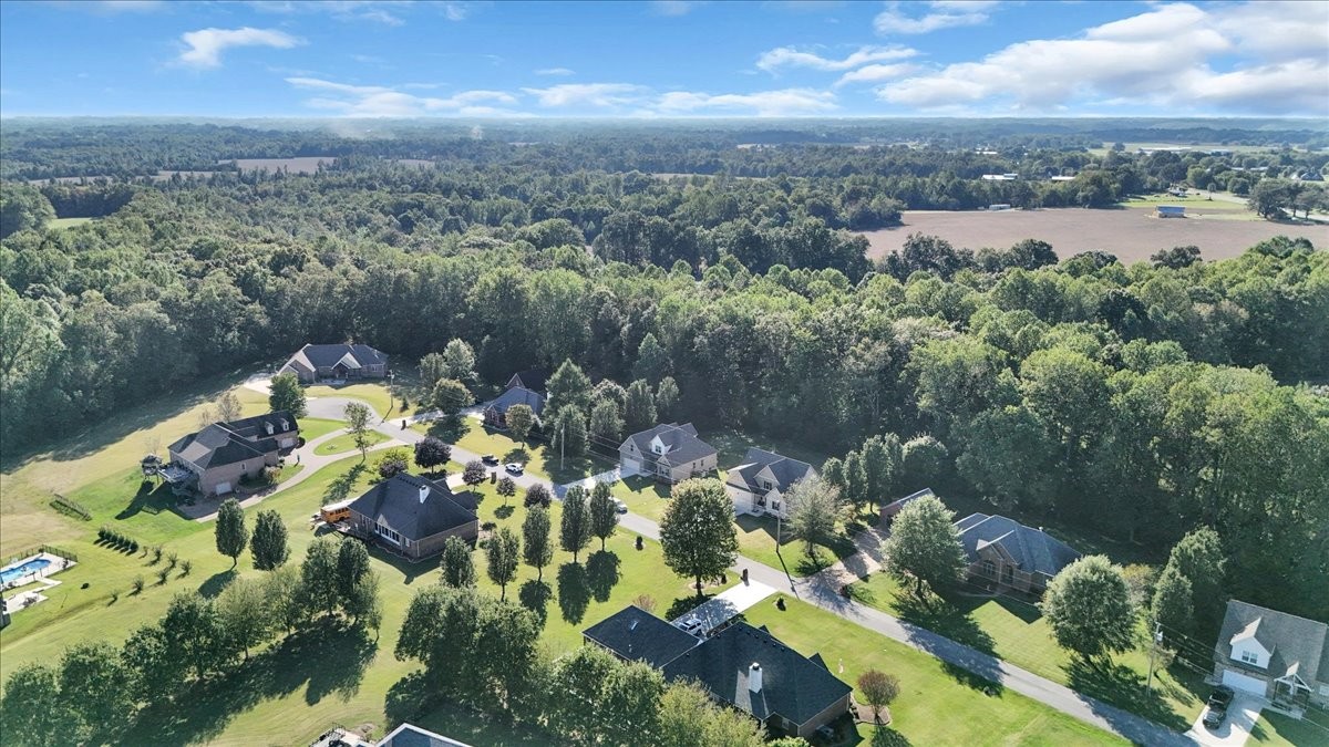 170 Briarwood Lane Smithville TN 37166