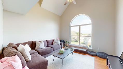 2048 Harvest Lane Nashville TN 37218