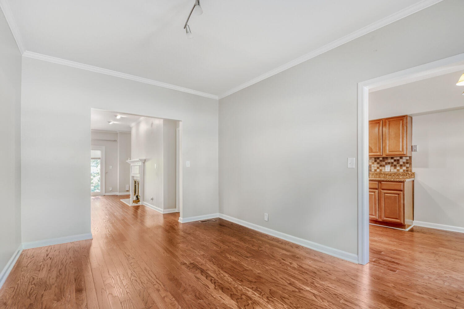 229 Westchase Drive Nashville TN 37205