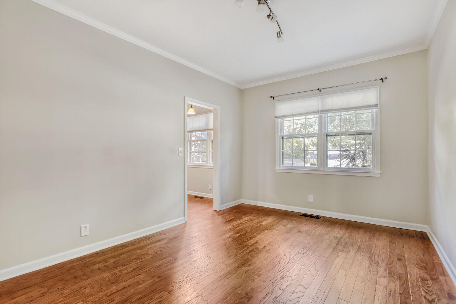 229 Westchase Drive Nashville TN 37205
