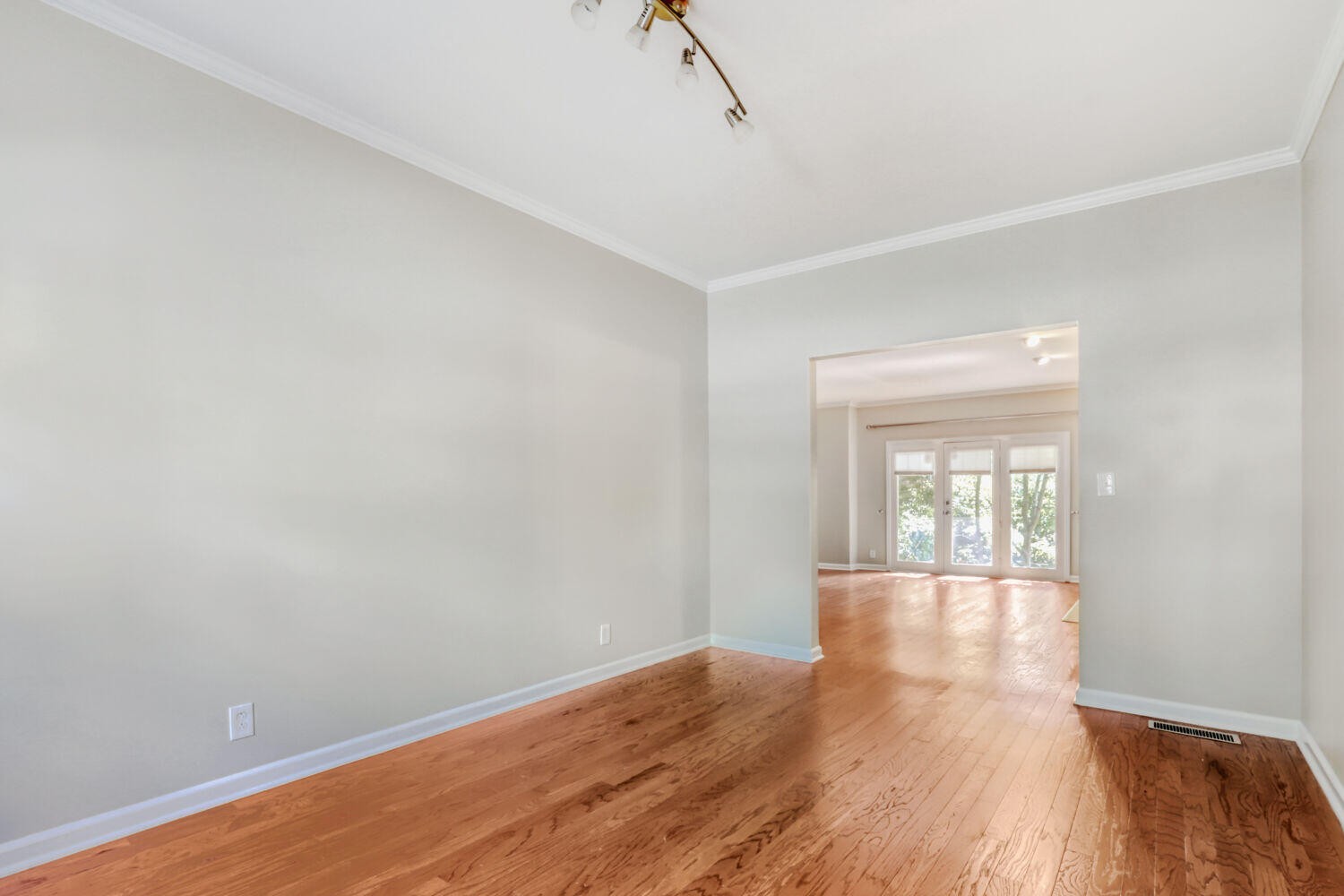 229 Westchase Drive Nashville TN 37205
