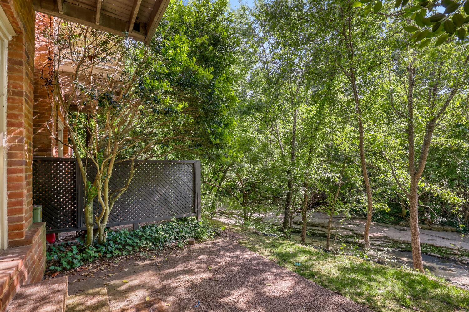 229 Westchase Drive Nashville TN 37205