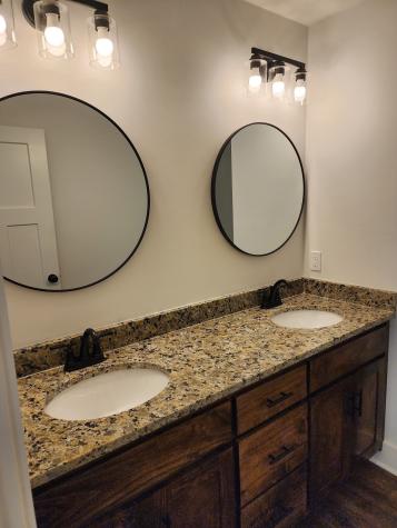 20 Scenic Lane Hartsville TN 37074
