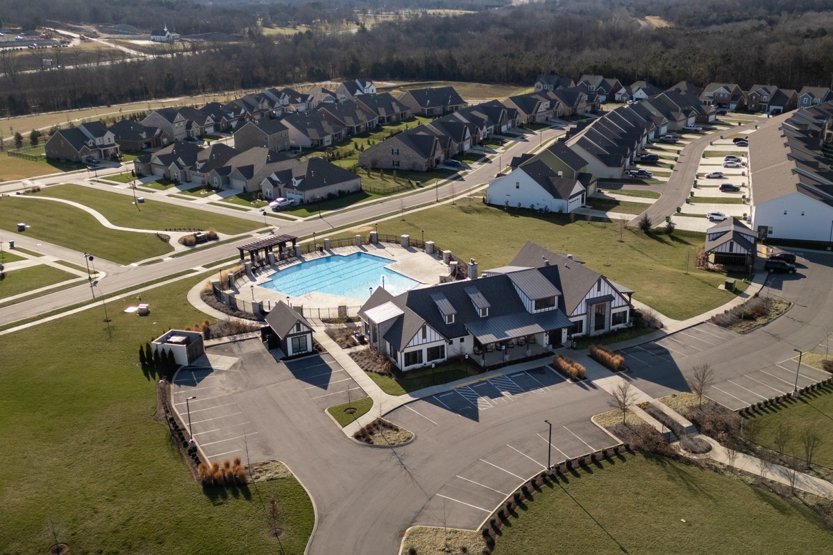 931 Nance Lane Lebanon TN 37087