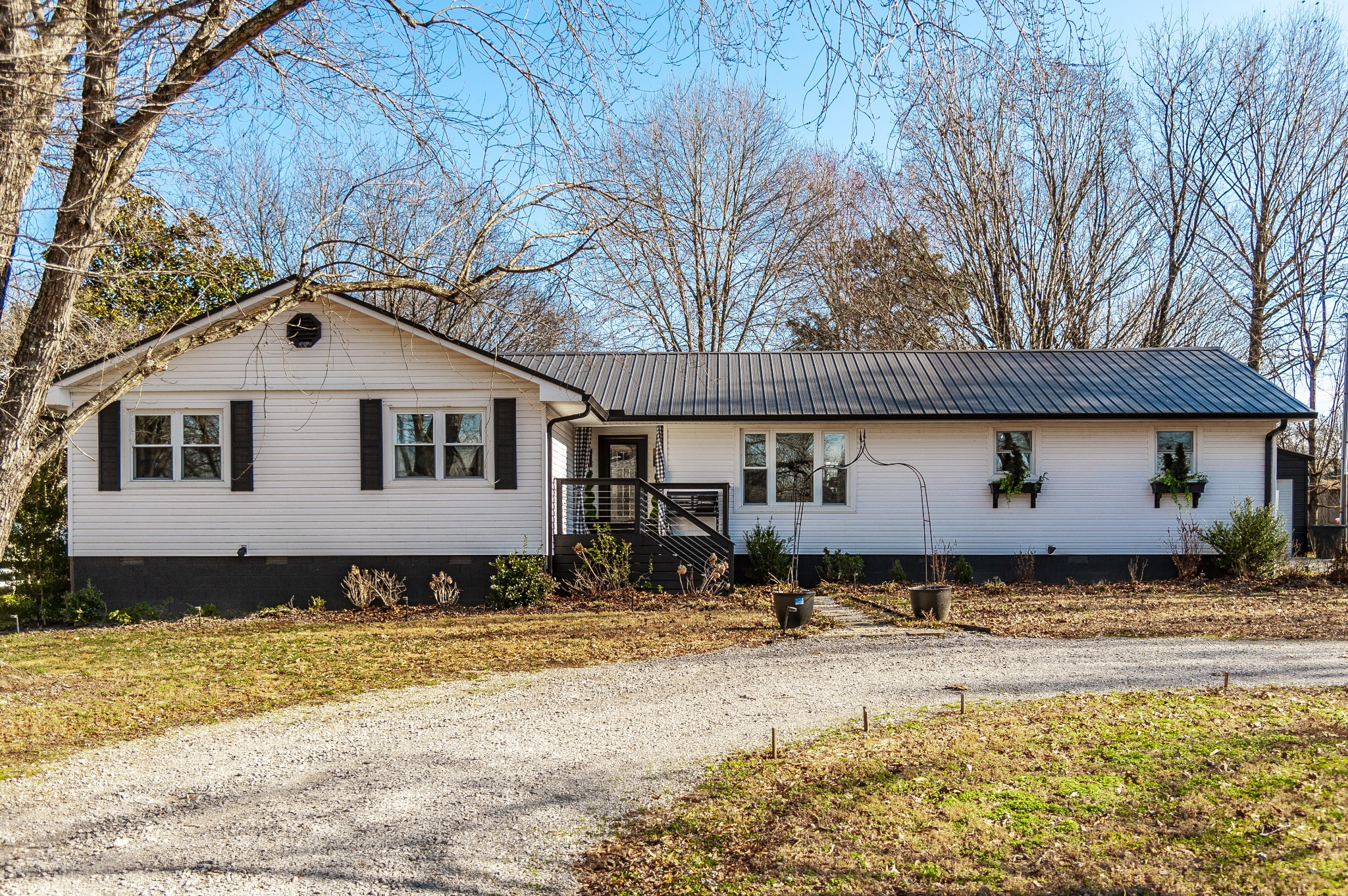 895 Harsh Lane Castalian Springs TN 37031
