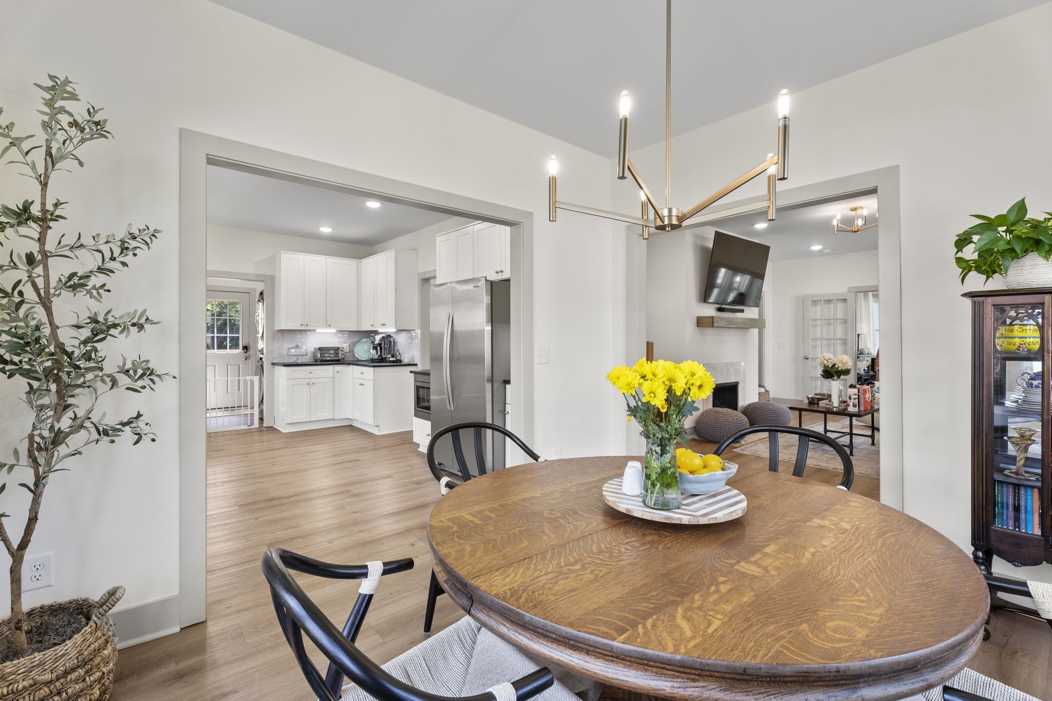1118 Riverwood Drive Nashville TN 37216
