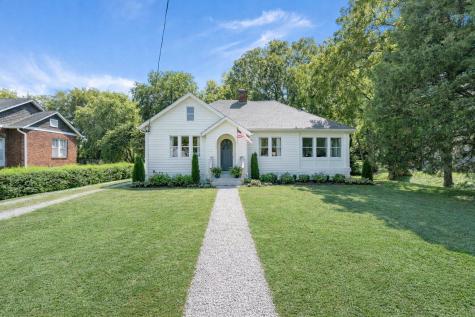 1118 Riverwood Drive Nashville TN 37216