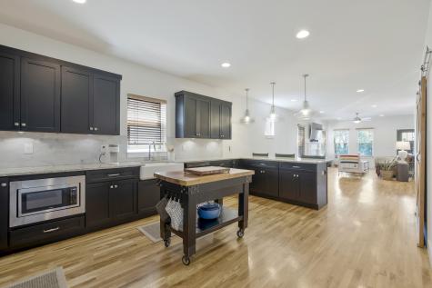 931b Thomas Avenue Nashville TN 37216