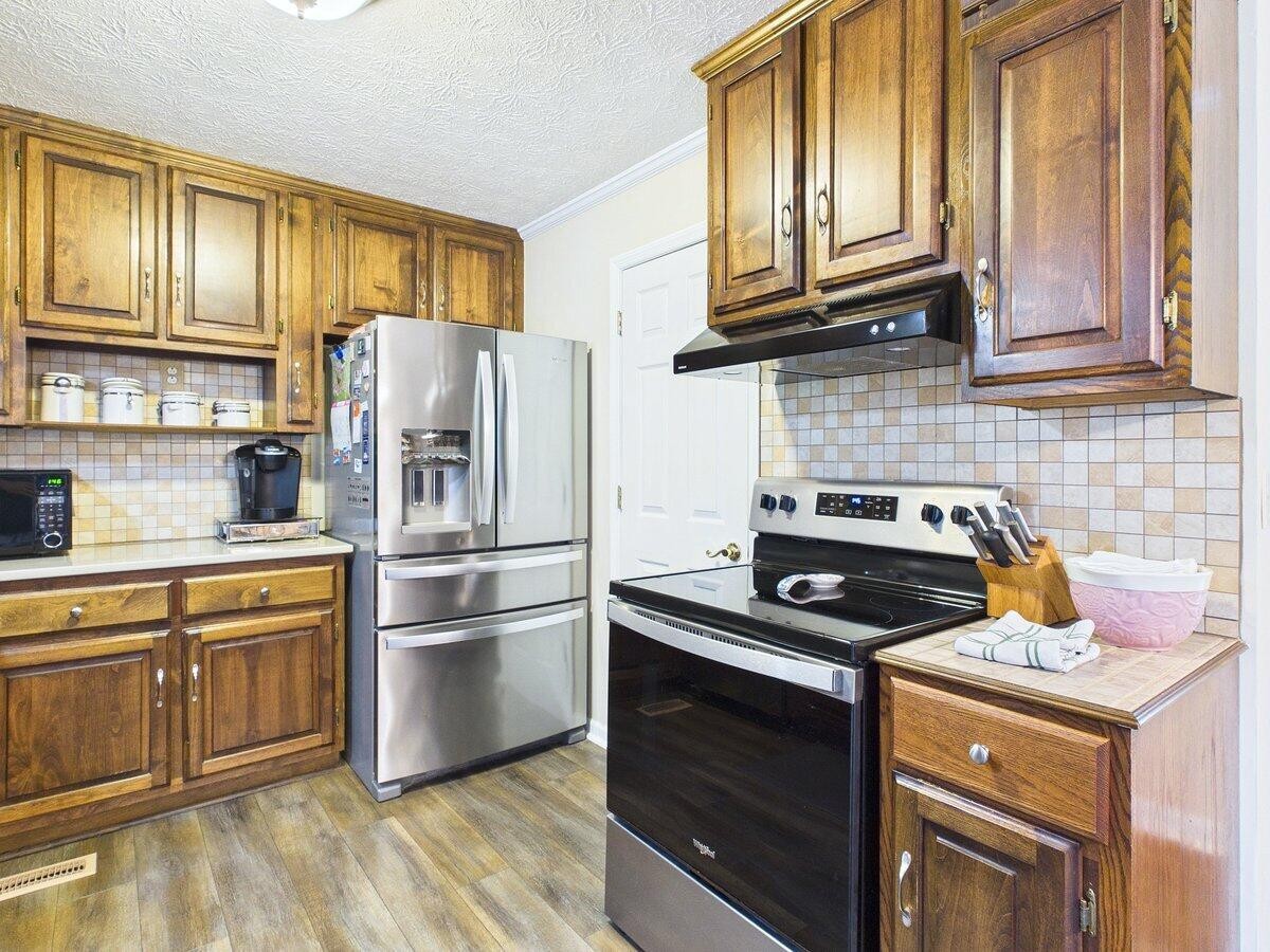 128 County Road 101 Riceville TN 37370