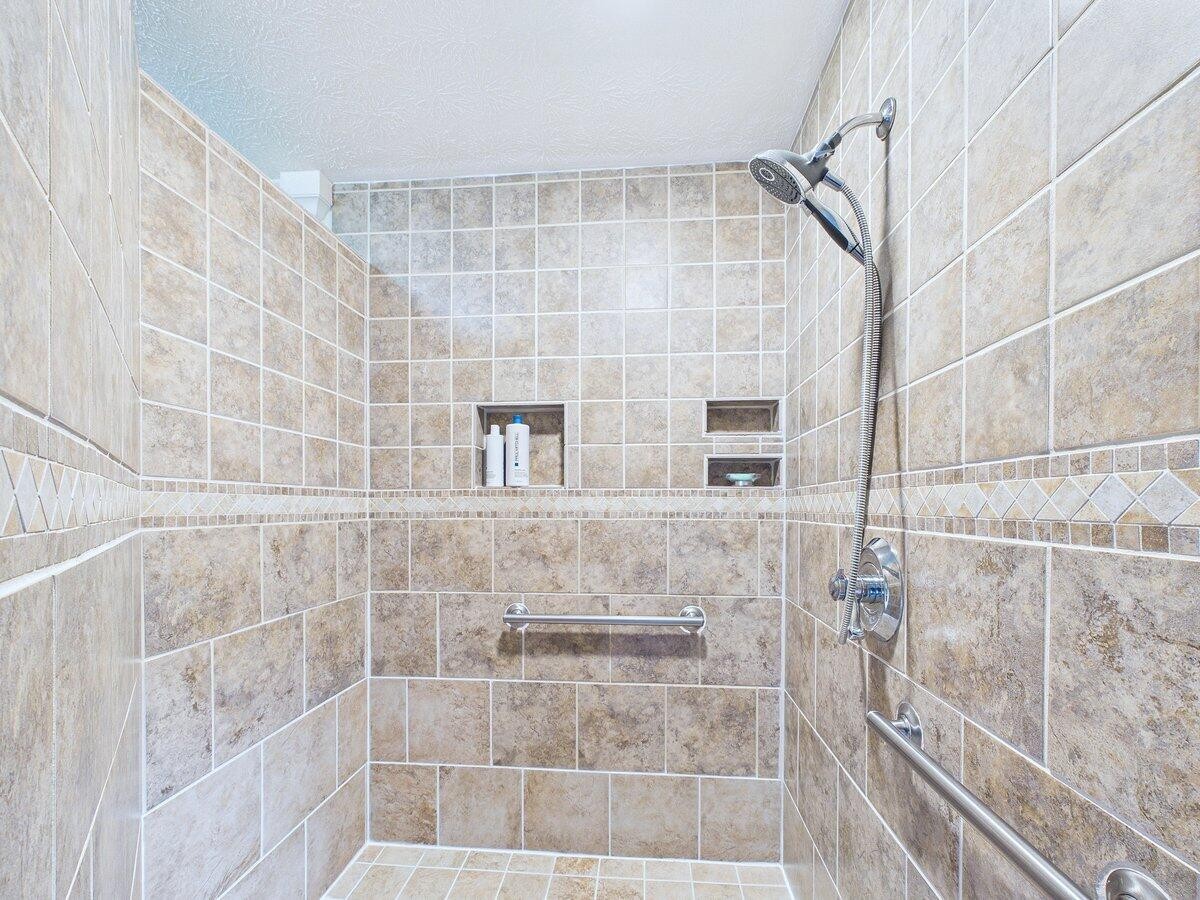 128 County Road 101 Riceville TN 37370
