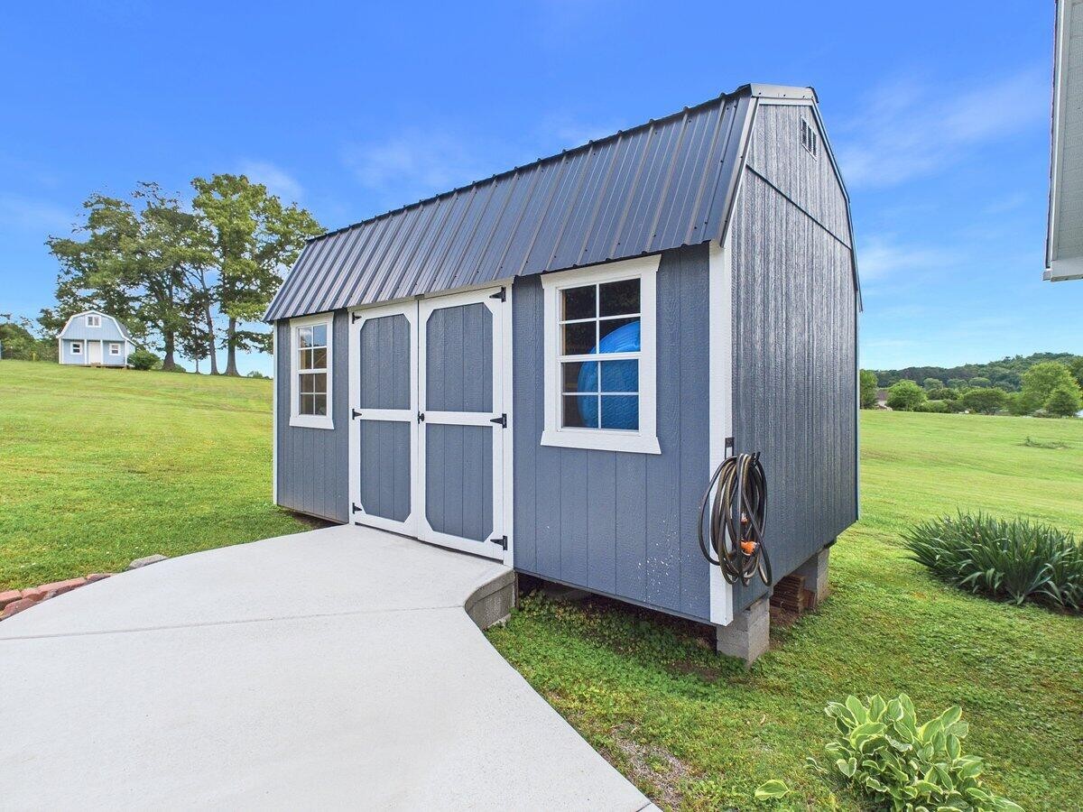 128 County Road 101 Riceville TN 37370