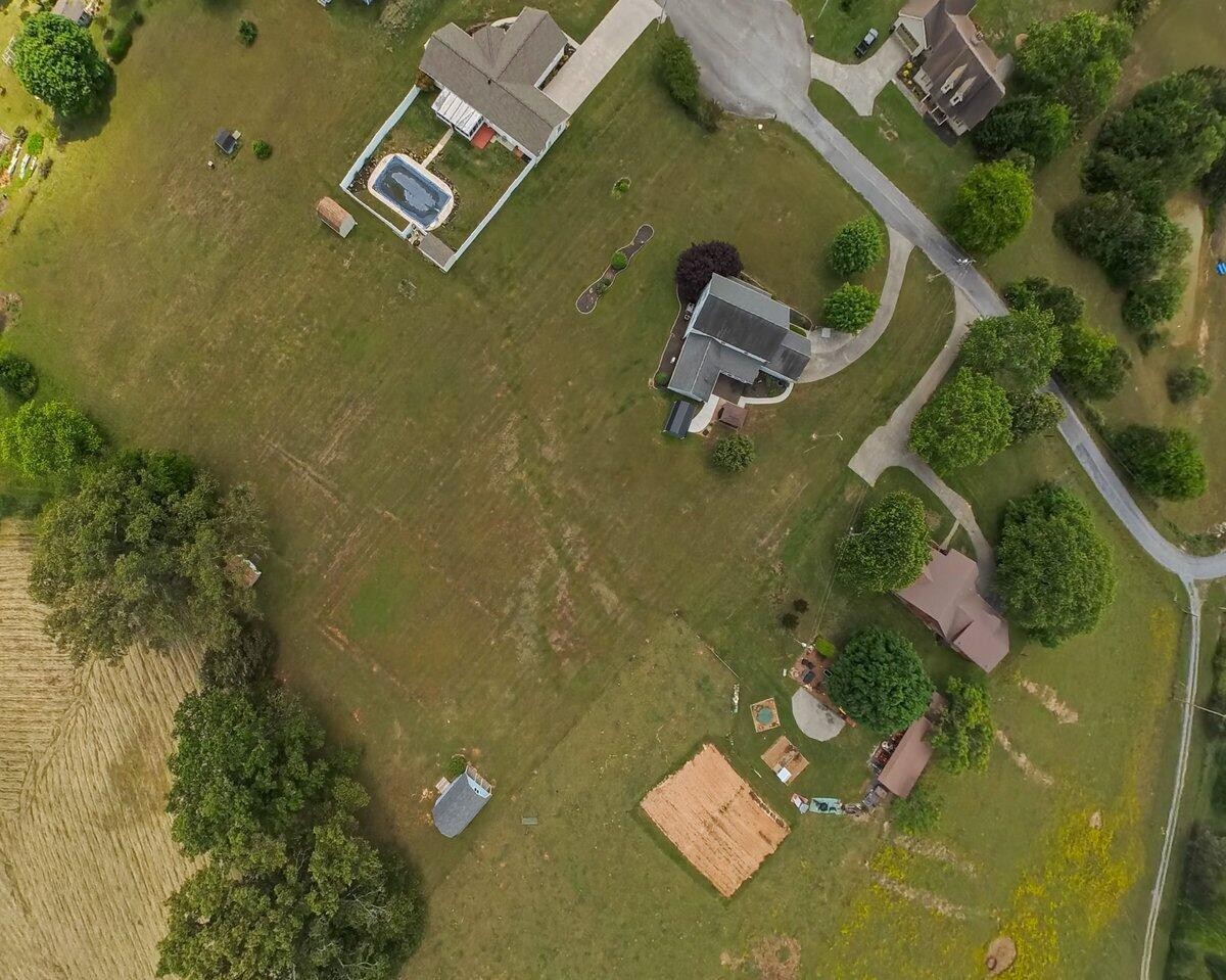 128 County Road 101 Riceville TN 37370
