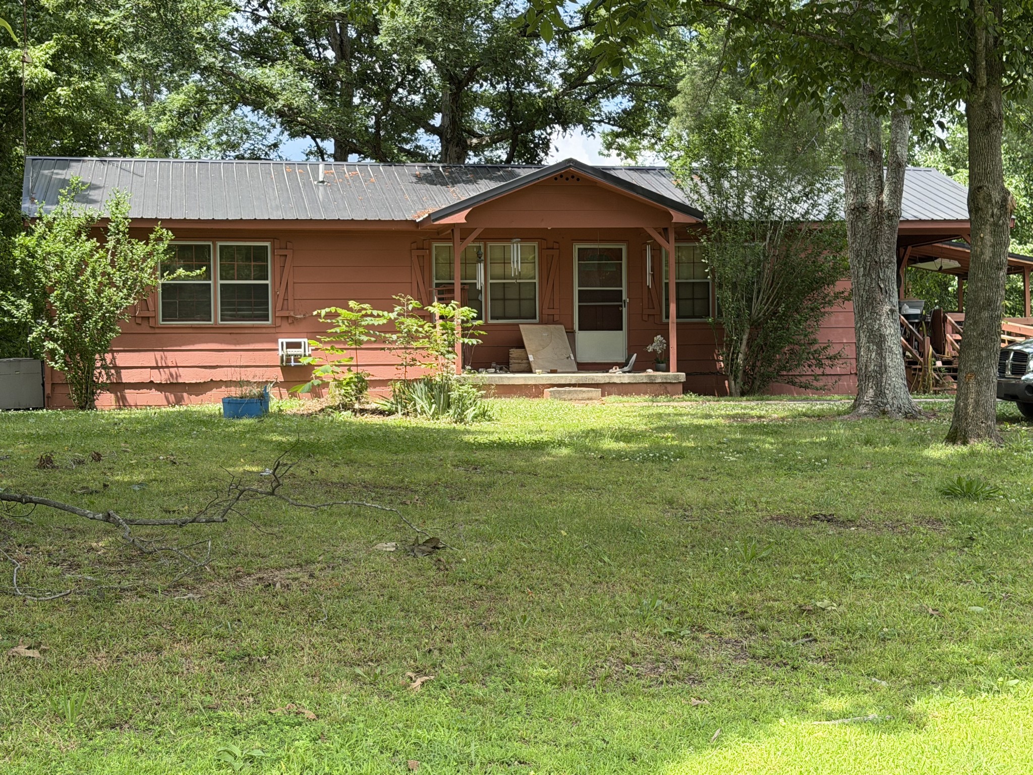 370 Ridge Road Belvidere TN 37306