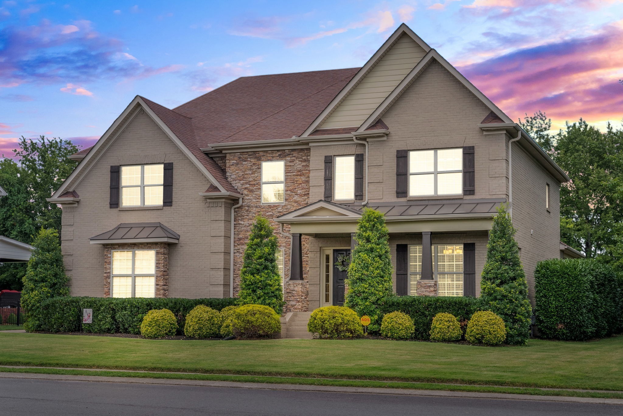 2704 Blooming Oak Place Murfreesboro TN 37130