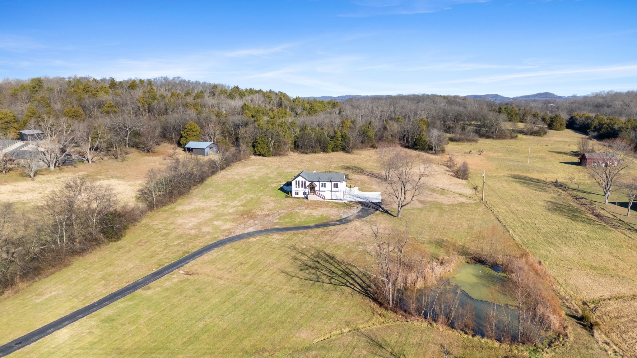 2752 Thompson Station Road, E Thompsons Station TN 37179